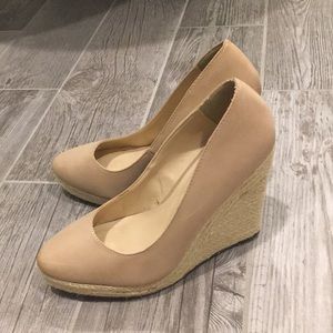 Nude blush wedges